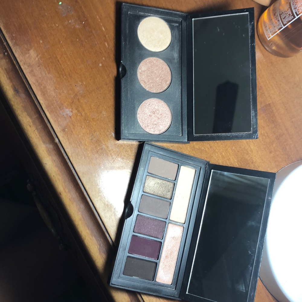 Smashbox highlighter and eyeshadow set